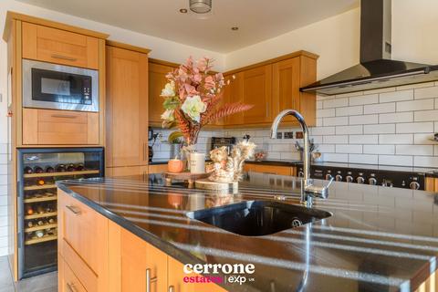 401 Birchfield Road, Redditch, B97 4NF