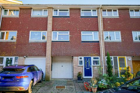 3 bedroom townhouse for sale, St. Thomass Road, Hastings