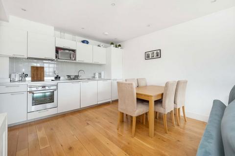 1 bedroom flat for sale, Clapham Road, London SW9