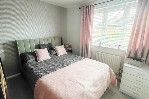 2 bedroom semi-detached house for sale, Rowntree Way, North Shields