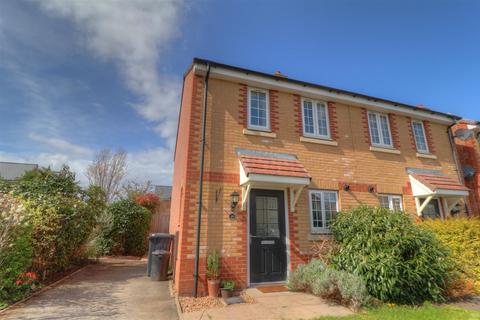 2 bedroom house to rent, Grange Farm Drive, Honeybourne