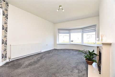 2 bedroom bungalow for sale, Kingswear Grove, Leeds, West Yorkshire