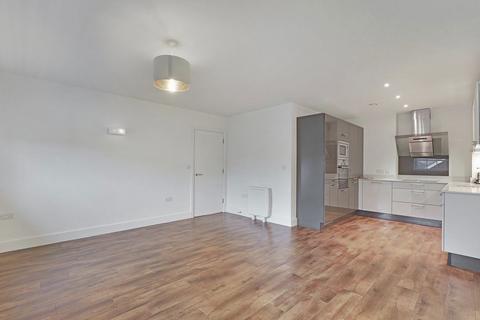 2 bedroom flat to rent, Clarks Mews, Epping CM16