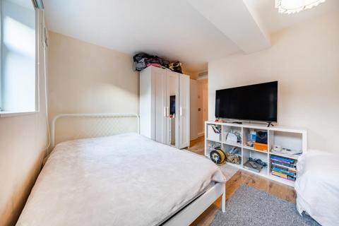 1 bedroom flat for sale, West Reading,  Berkshire,  RG30