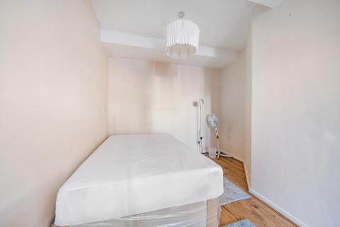 1 bedroom flat for sale, West Reading,  Berkshire,  RG30