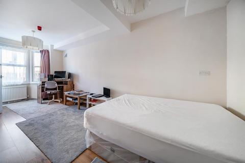 1 bedroom flat for sale, West Reading,  Berkshire,  RG30