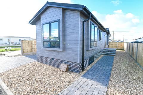 2 bedroom park home for sale, Field Place, Hoburne Naish, New Milton, Hampshire, BH25