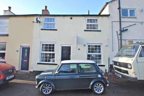 2 bedroom terraced house to rent, Acton Place, Macclesfield