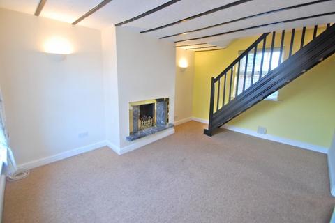 2 bedroom terraced house to rent, Acton Place, Macclesfield