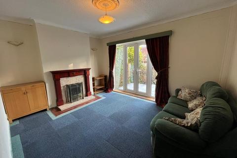 3 bedroom semi-detached house to rent, Kingsway, East Didsbury, Manchester, M20