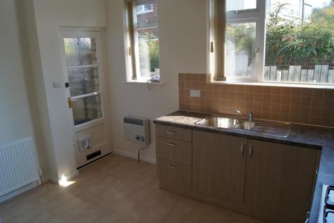 2 bedroom house to rent, Almsford Drive, Harrogate, North Yorkshire, HG2