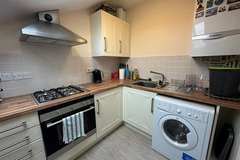 1 bedroom flat to rent, Spencer Close, Aldershot