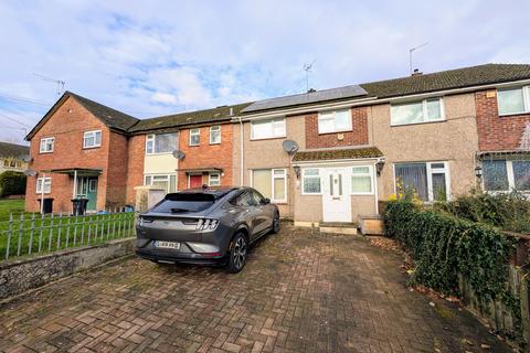 3 bedroom terraced house to rent, Medway Road, Bettws, Newport