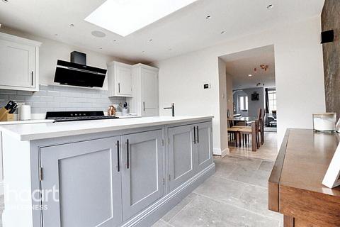 7 Second Avenue, Queenborough, ME11 5JT