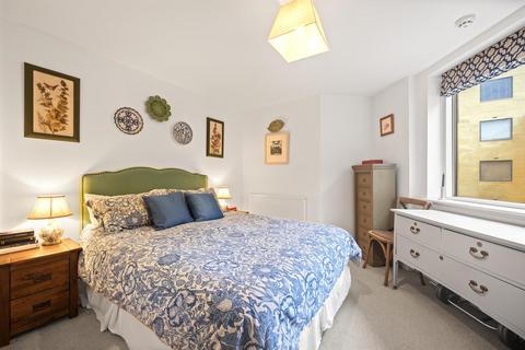 3 bedroom apartment for sale, Banister Road, Kensal Rise, W10