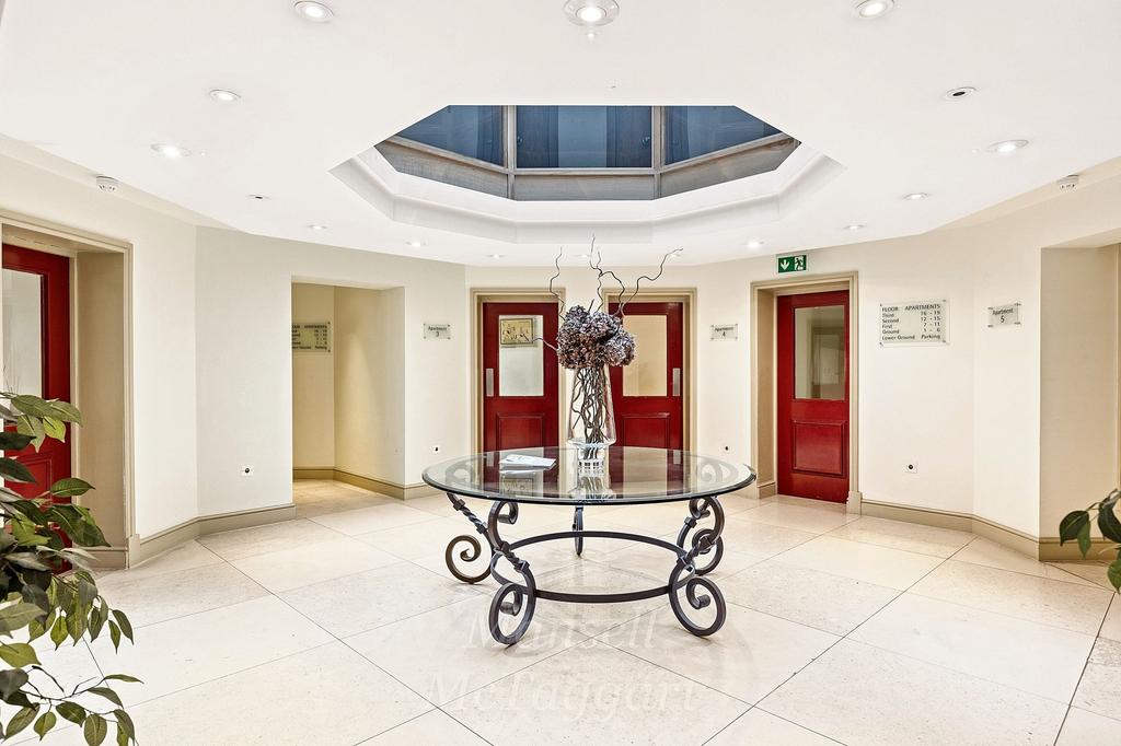 Octagonal Atrium