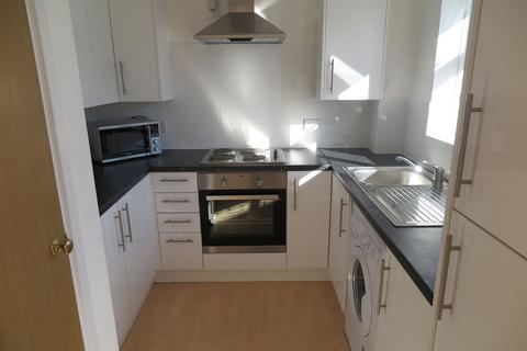 Studio to rent, Rossetti Road, South Bermondsey SE16