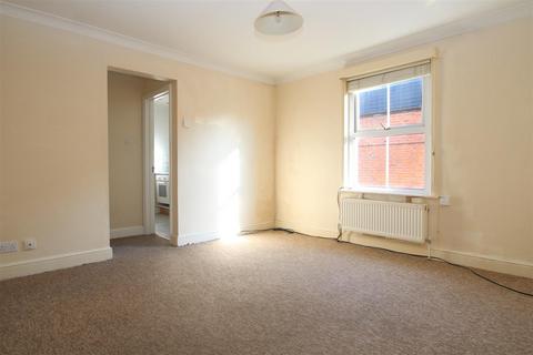 1 bedroom maisonette to rent, Dashwood Avenue, High Wycombe HP12