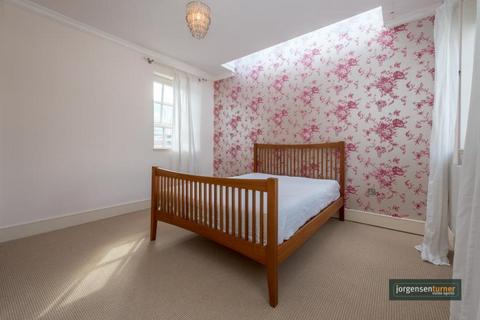 2 bedroom flat to rent, Woodstock Studios, Woodstock Grove, Shepherds Bush