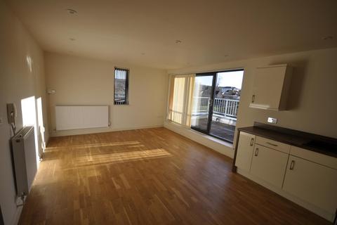 2 bedroom flat to rent, Whaddon Road Cheltenham