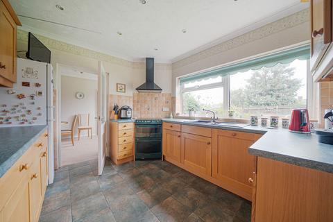 6 bedroom detached house for sale, Medina Gardens, Oakley