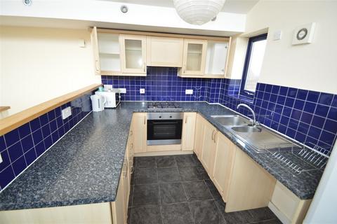 3 bedroom house to rent, Chichester Road South, Manchester M15