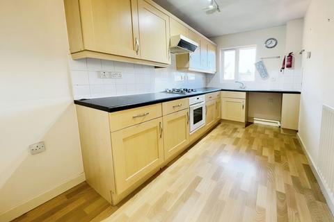 2 bedroom flat to rent, Woodhouse Road, Swindon, SN3 2GU