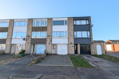 19 Carron Close, Corby, NN17 2LB