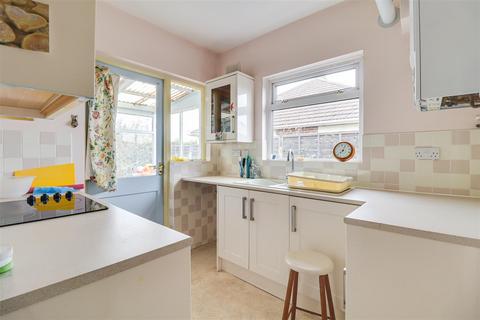 2 bedroom semi-detached bungalow for sale, Dulverton Close, Westcliff-On-Sea SS0