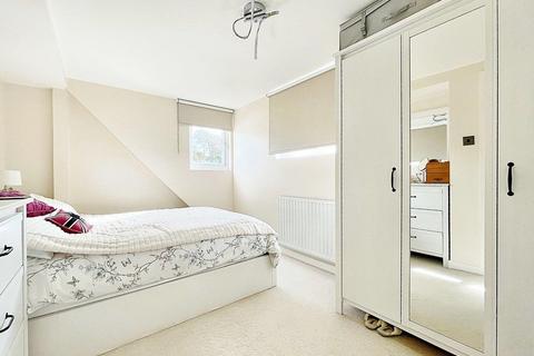 4 bedroom detached house for sale, Central Avenue, Telscombe Cliffs, BN10 7NB