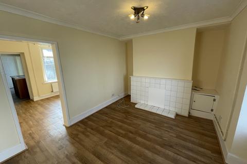 2 bedroom terraced house to rent, Pentremawr Rd, Swansea