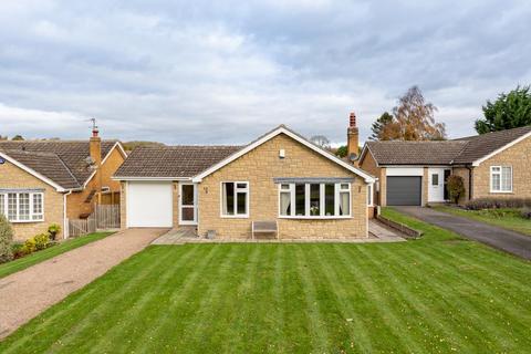 25 Aunums Close, Thornton Dale, Pickering, YO18 7TP