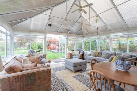 25 Aunums Close, Thornton Dale, Pickering, YO18 7TP