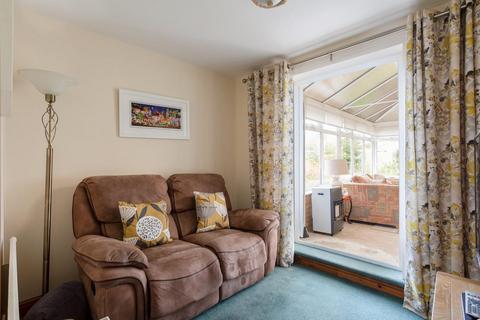 25 Aunums Close, Thornton Dale, Pickering, YO18 7TP