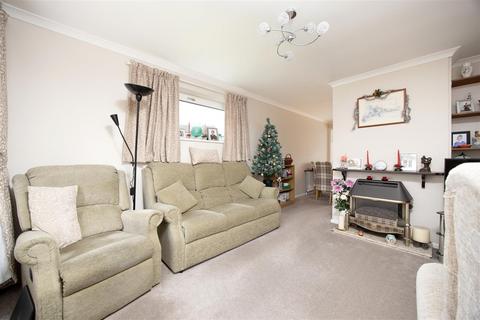 3 bedroom semi-detached house for sale, Chantry Gardens, Southwick