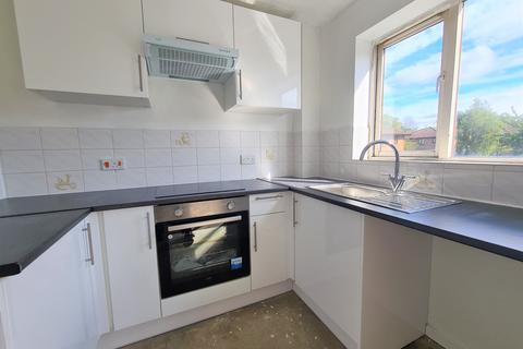 1 bedroom flat to rent, Kern Close, Southampton SO16