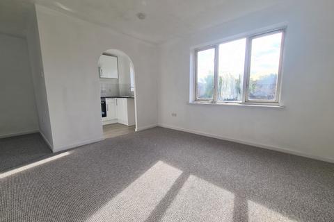 1 bedroom flat to rent, Kern Close, Southampton SO16