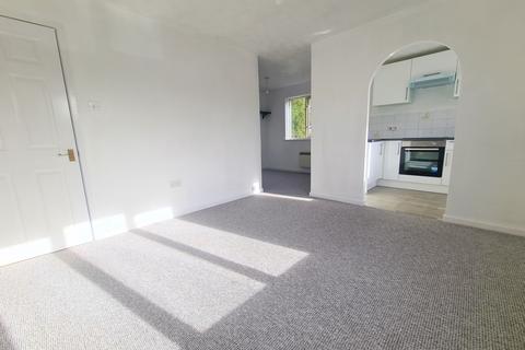 1 bedroom flat to rent, Kern Close, Southampton SO16