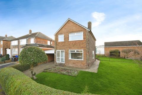 3 bedroom detached house to rent, Ashurst Road, Stannington, Sheffield