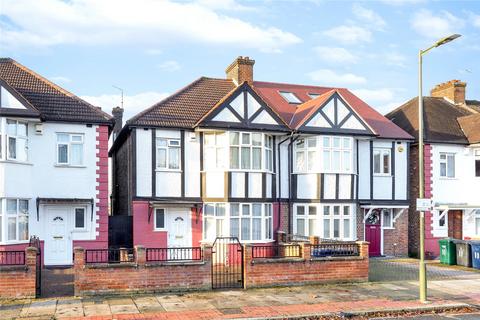 3 bedroom end of terrace house for sale, Wentworth Avenue, Finchley, N3