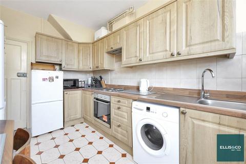 undefined, Wentworth Avenue, Finchley, N3