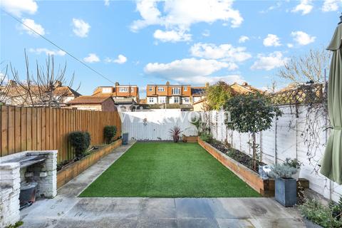 1 bedroom apartment for sale, Firs Lane, London, N13