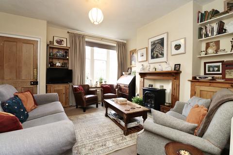 2 bedroom character property for sale, Wilfrid Road, Street