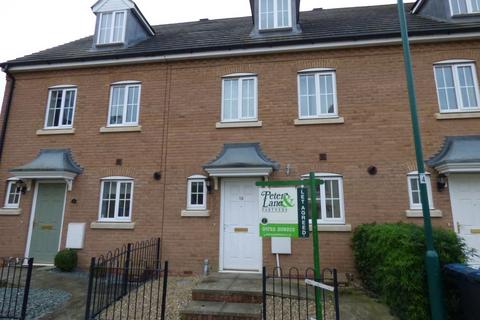 3 bedroom townhouse to rent, Carrier Close, Peterborough PE2