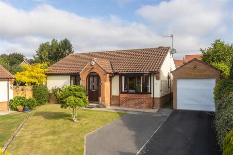 3 bedroom detached bungalow for sale, Corbie Way, Pickering