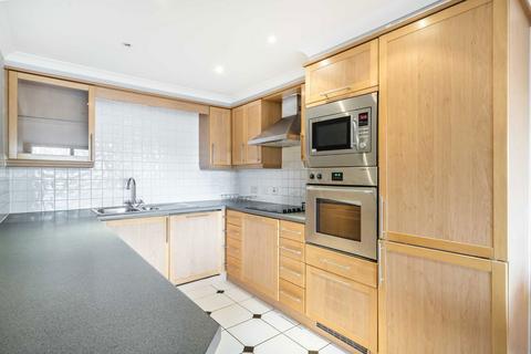 2 bedroom flat for sale, Chiswick High Road, London W4