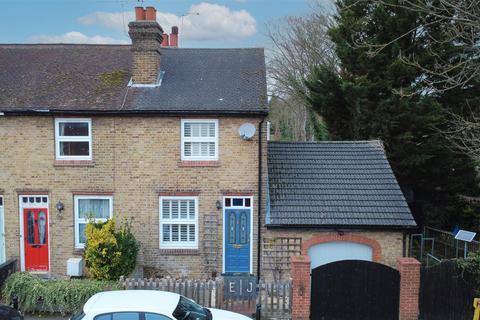 2 bedroom end of terrace house for sale, Clifton Road, Loughton IG10