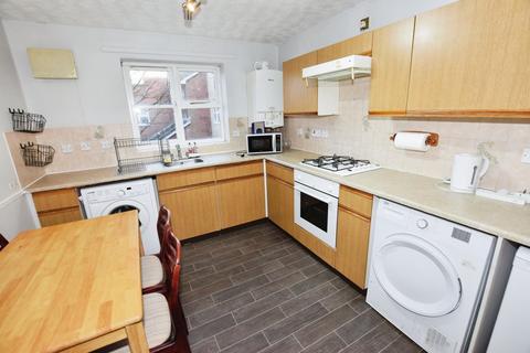 2 bedroom flat to rent, Riddell Court, Sheader Drive, Salford, Manchester, M5