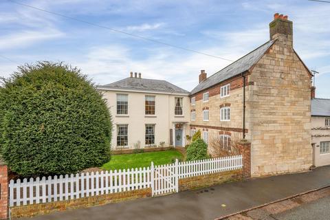 6 bedroom character property for sale, The Marvelous Moss Deeping in Frisby On The Wreake, LE14 2NJ