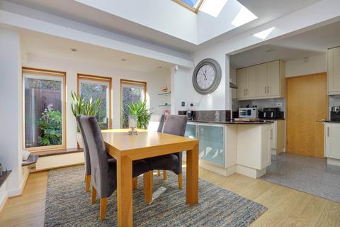 3 bedroom detached house for sale, Henley Road, Caversham